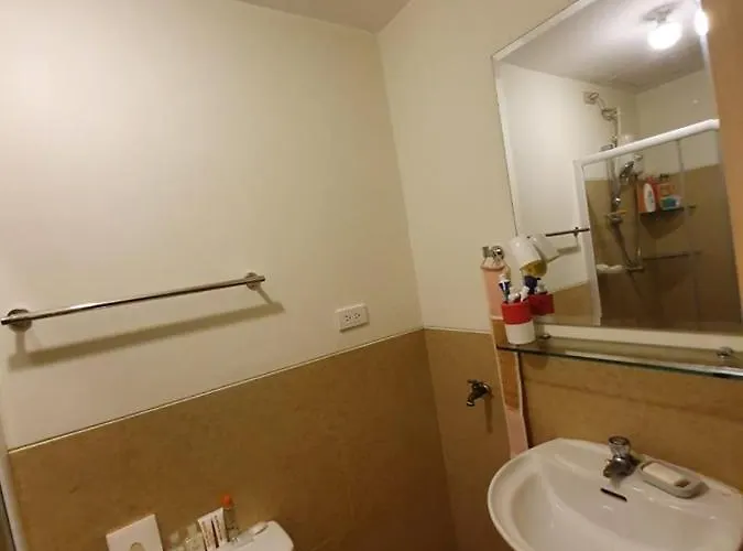 Field Residences Condominium In Paranaque Near All Airport Terminals Apartahotel